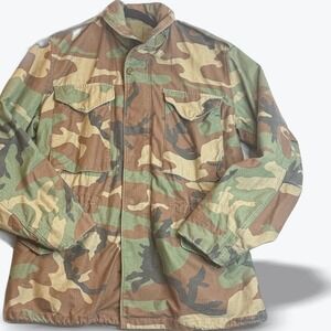 US Army M65 Field Jacket Woodland Camo S Reg Centre MFG 8415 01 099 7831 Vintage